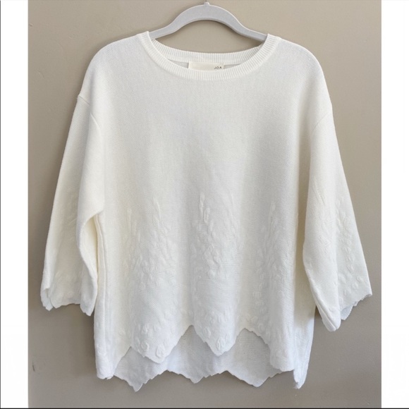 J.O.A. Los Angeles Pointed Hem Embroidered Cream Sweater - Picture 11 of 11